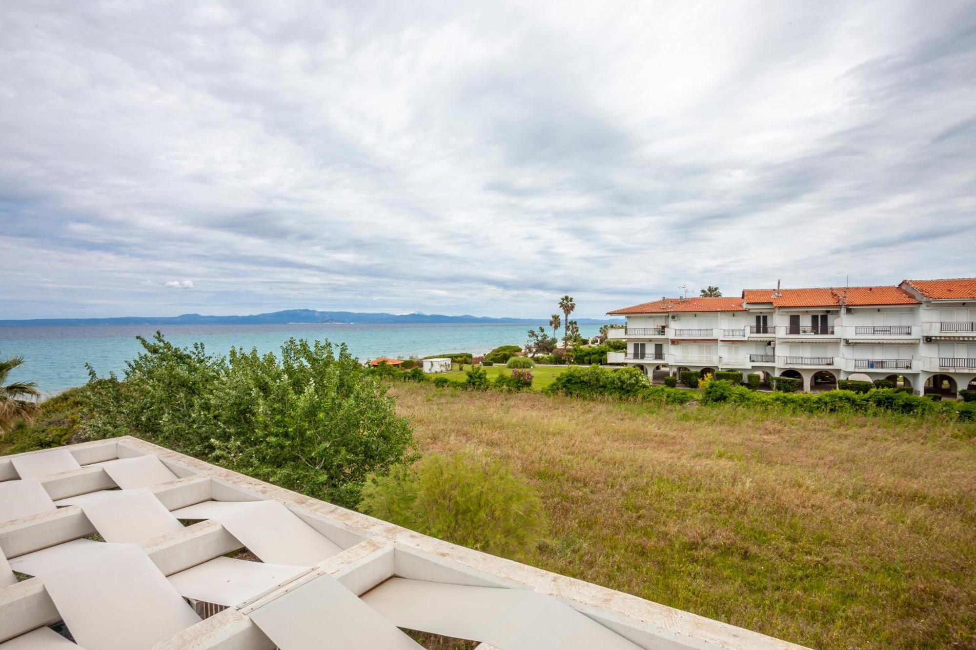 Villa Hanioti Dream Seafront Exterior foto